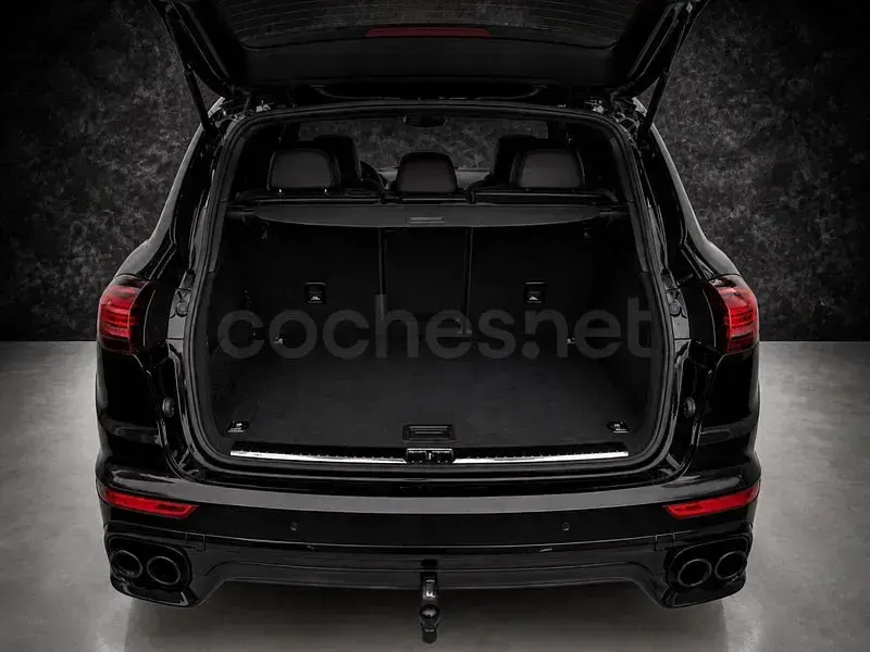 Usado Porsche Cayenne GTS 440 CV (323 kW) 2015 Negro SUV