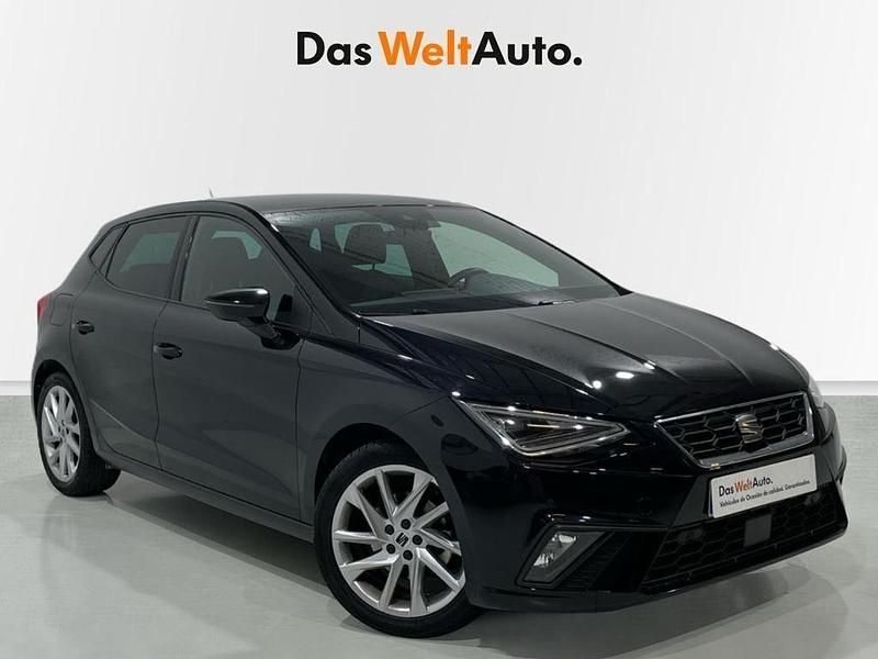 Negro Usado 2024 Seat Ibiza FR Berlina | 21.990 € (Precio justo) - Imagen 1/4