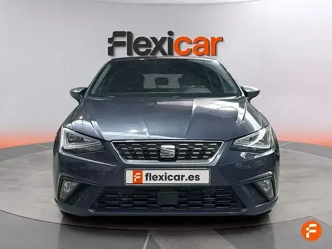 Usado Seat Ibiza XCELLENCE 115 CV (84 kW) 2024 Gris Utilitario