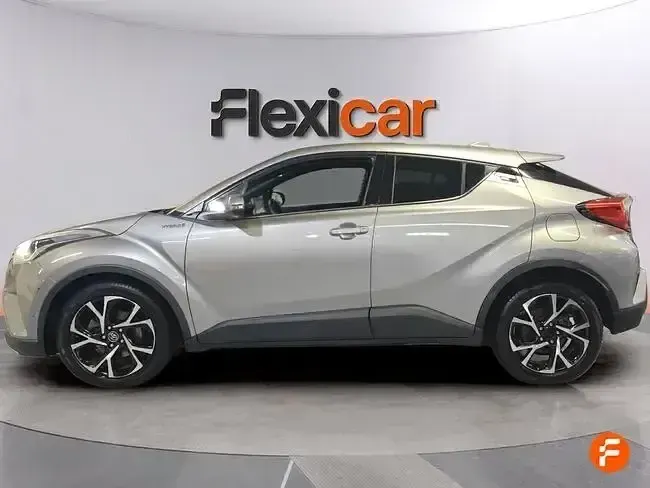 Usado Toyota C-HR Advance 122 CV (89 kW) 2019 Gris SUV