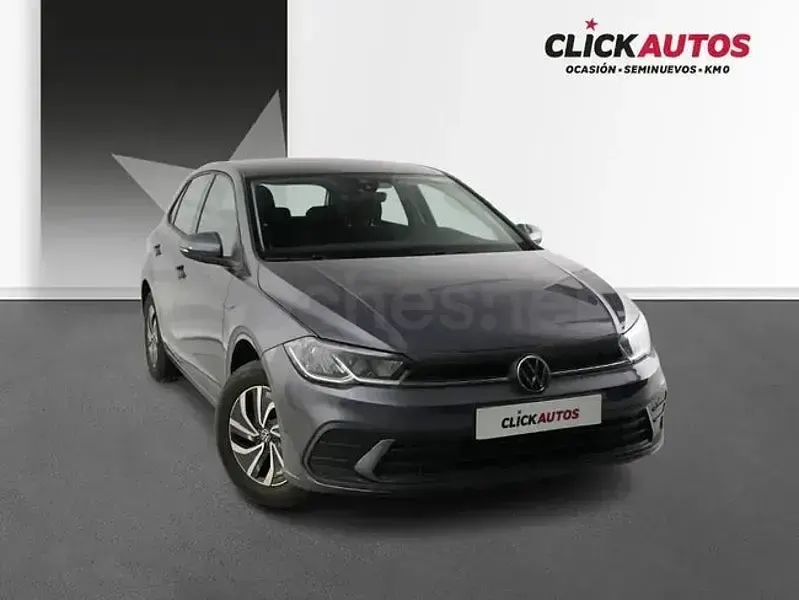 Usado VW Polo Life 95 CV (69 kW) 2024 Gris / plata Utilitario