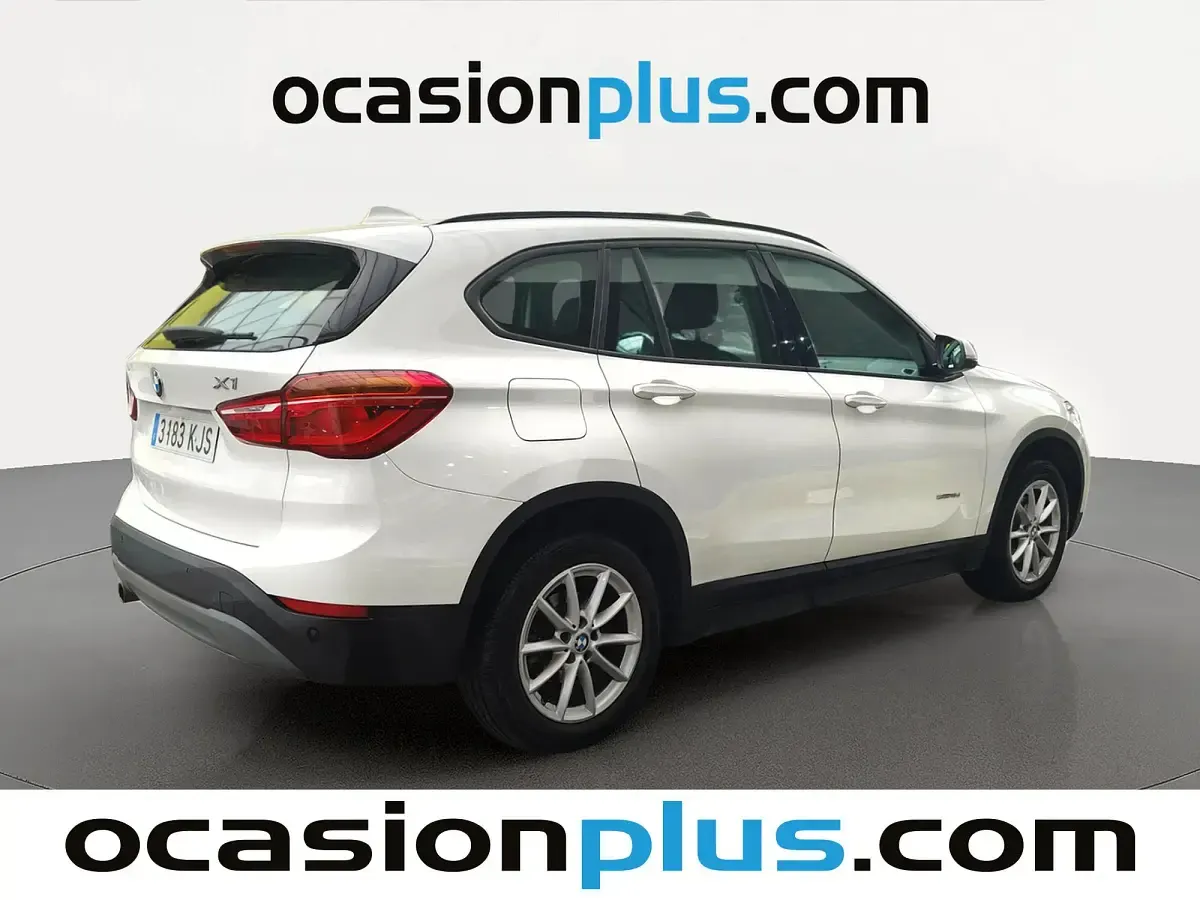 Używany BMW X1 150 KM (110 kW) 2018 Biały SUV