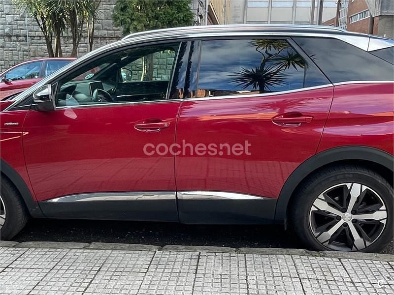 Usado Peugeot 3008 GT-line 120 CV (88 kW) 2017 Rojo SUV