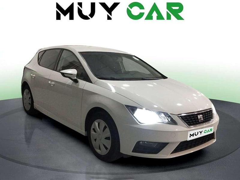Usado Seat Leon Reference 90 CV (66 kW) 2017 Blanco Utilitario