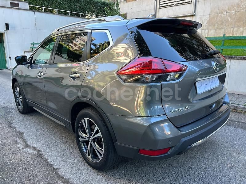 Usado Nissan X-Trail N-Connecta 130 CV (95 kW) 2018 Gris / plata SUV