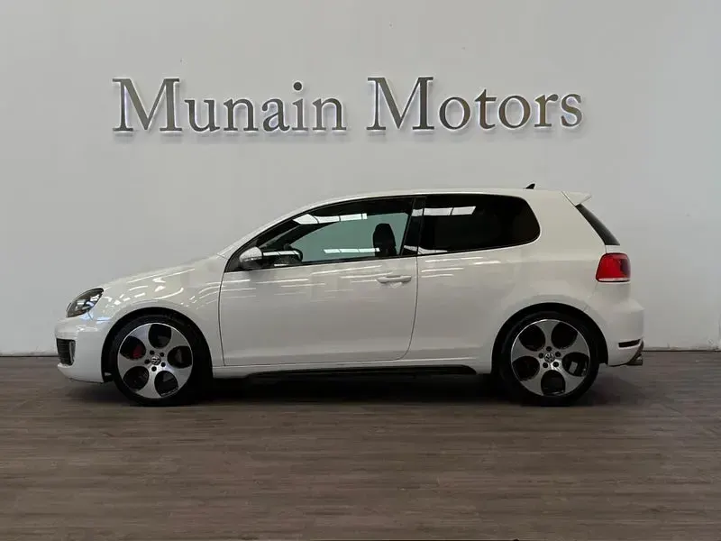 Usado VW Golf VI GTI 210 CV (154 kW) 2011 Blanco Utilitario