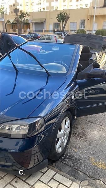 Używany Opel Astra 147 KM (108 kW) 2002 Niebieski Kabriolet