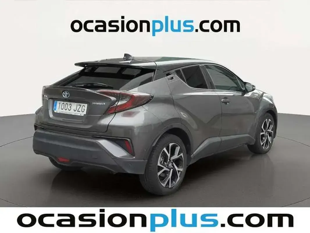 Usado Toyota C-HR Advance 122 CV (89 kW) 2017 Gris SUV
