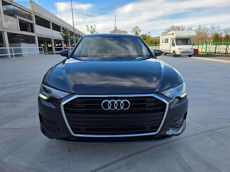 Usado Audi A6 S-Line 204 CV (150 kW) 2022 Gris / plata Berlina
