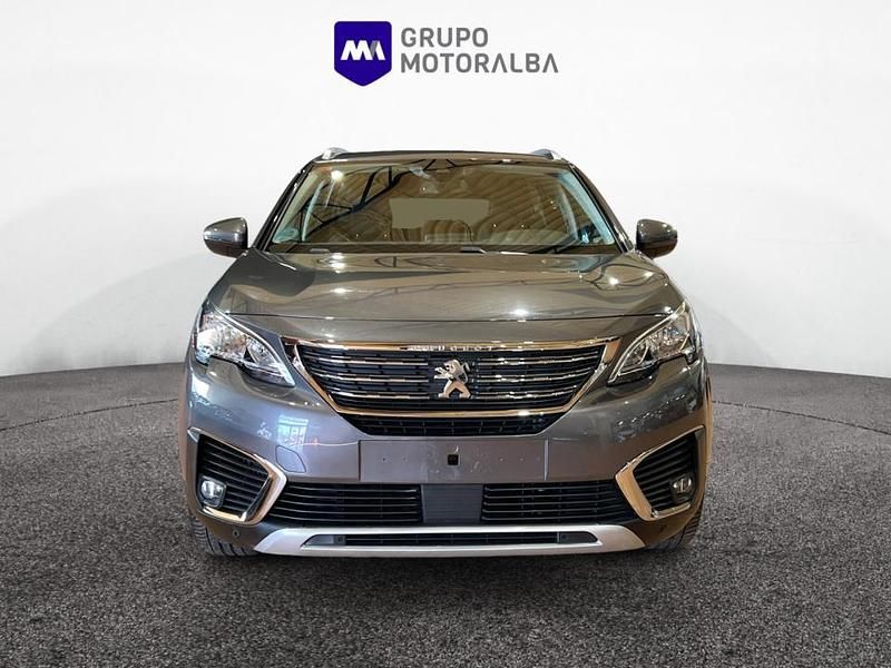 Usado Peugeot 5008 Allure 130 CV (95 kW) 2019 Blanco SUV