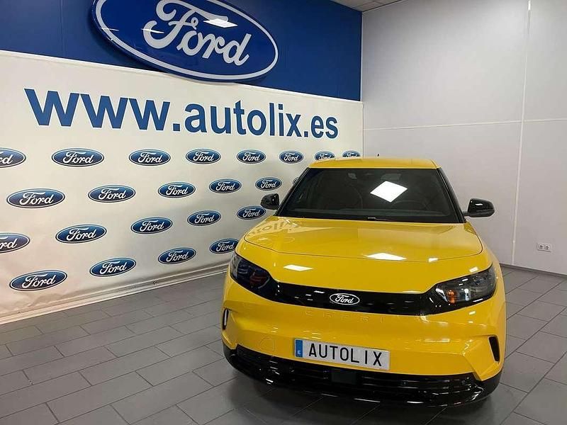 Usado Ford Capri Premium 210 kW (286 CV) 2024 Amarillo SUV
