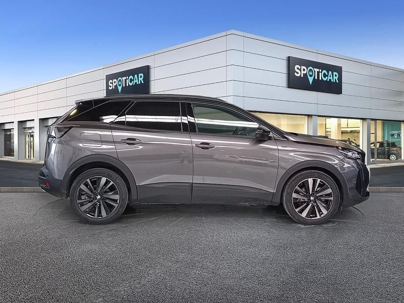 Usado Peugeot 3008 GT 130 CV (95 kW) 2023 Gris SUV