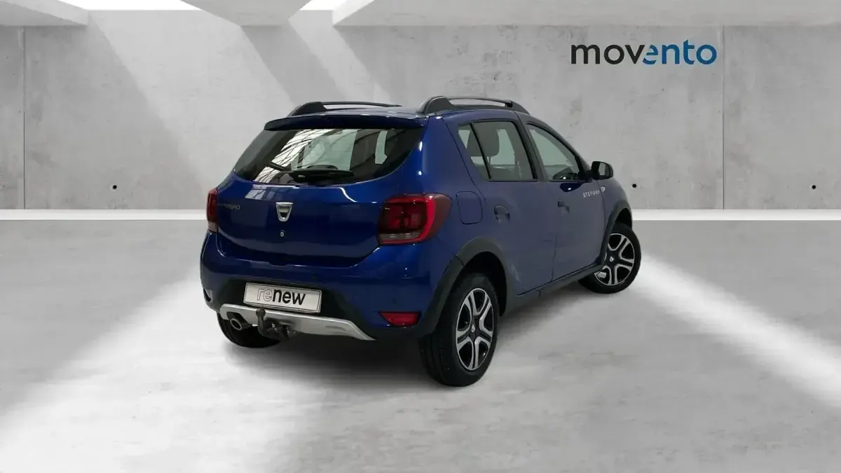 Usado Dacia Sandero Essentiel 100 CV (73 kW) 2020 Azul SUV