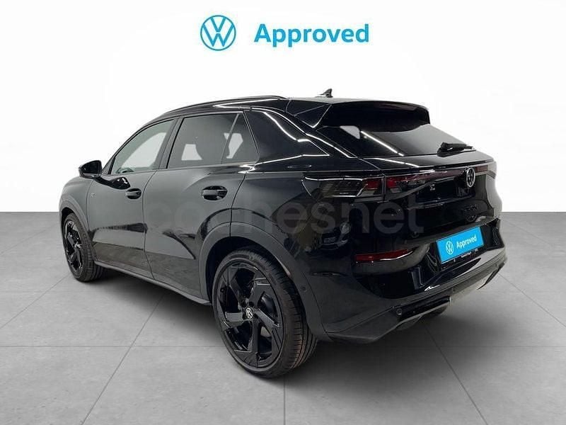 Usado VW T-Roc Edition 150 CV (110 kW) 2025 Negro SUV