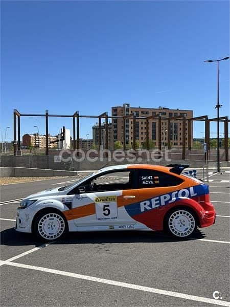 Usado Ford Focus RS 305 CV (224 kW) 2010 Blanco Berlina