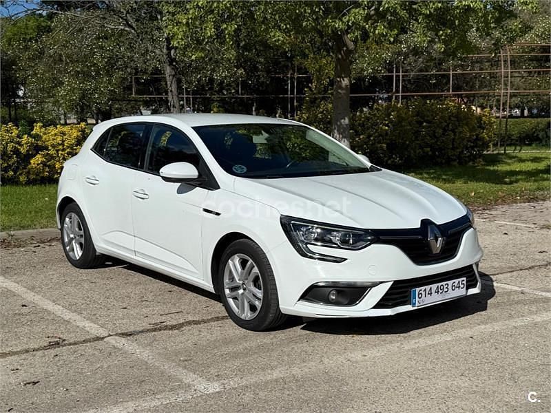 Usado Renault Mégane IV LIMITED 115 CV (84 kW) 2020 Blanco Berlina