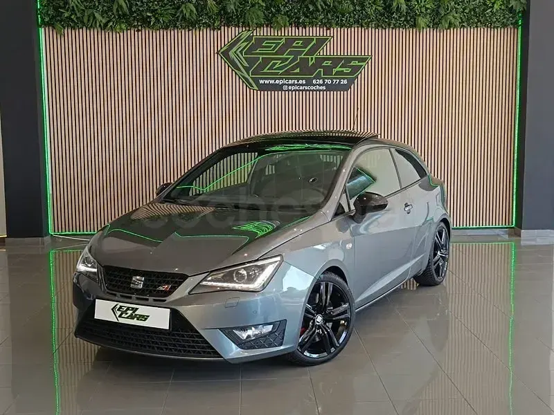 Usado Seat Ibiza SC CUPRA 192 CV (141 kW) 2016 Gris / plata Utilitario