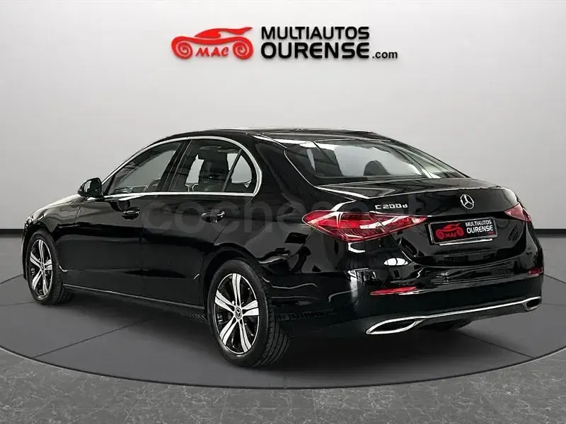 Usado Mercedes C200 163 CV (119 kW) 2023 Negro Berlina