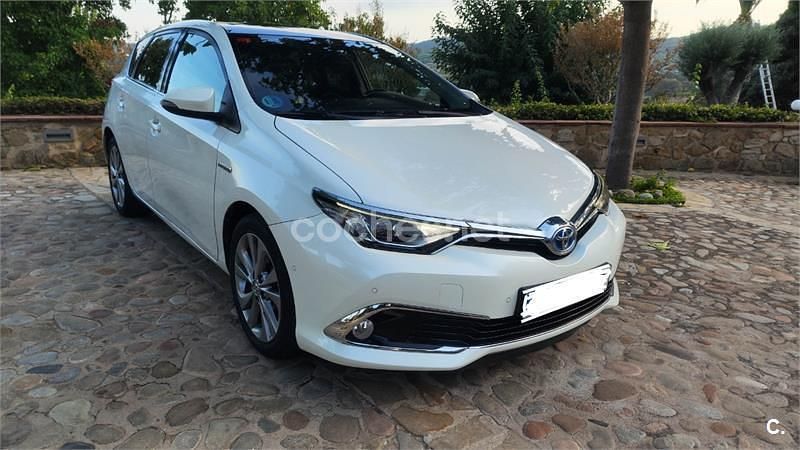 Blanco Usado 2017 Toyota Auris Hybrid Advance Berlina | 16.200 € (Precio justo) - Imagen 1/4