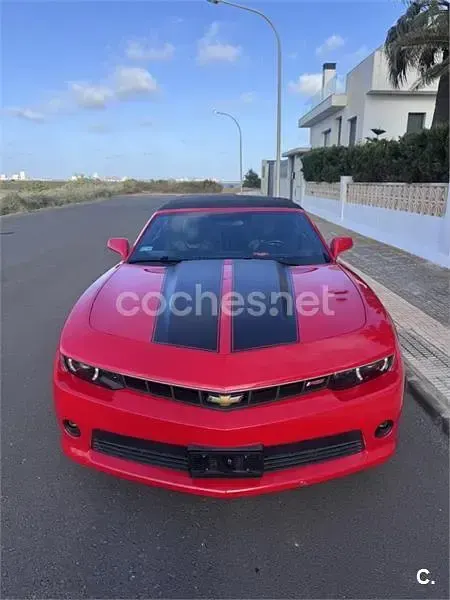 Usado Chevrolet Camaro 432 CV (317 kW) 2015 Rojo Descapotable