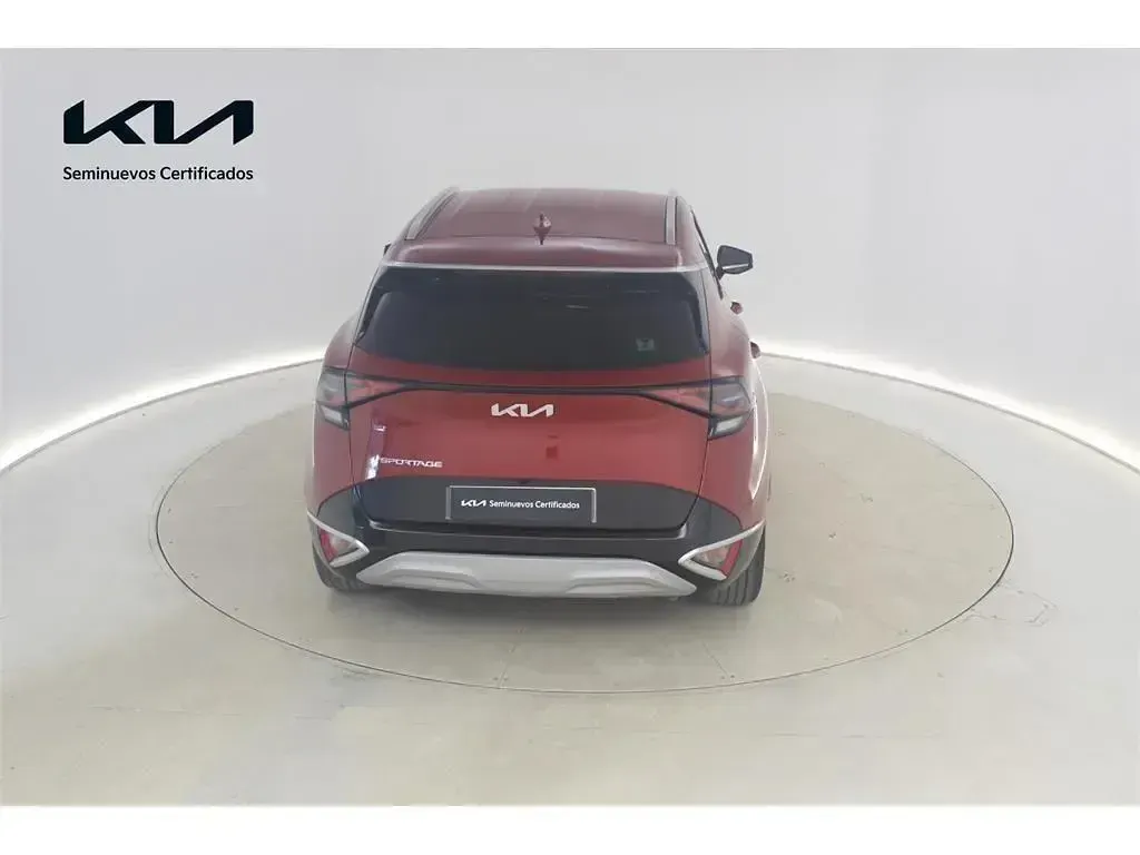 Usado Kia Sportage 150 CV (110 kW) 2024 Rojo SUV