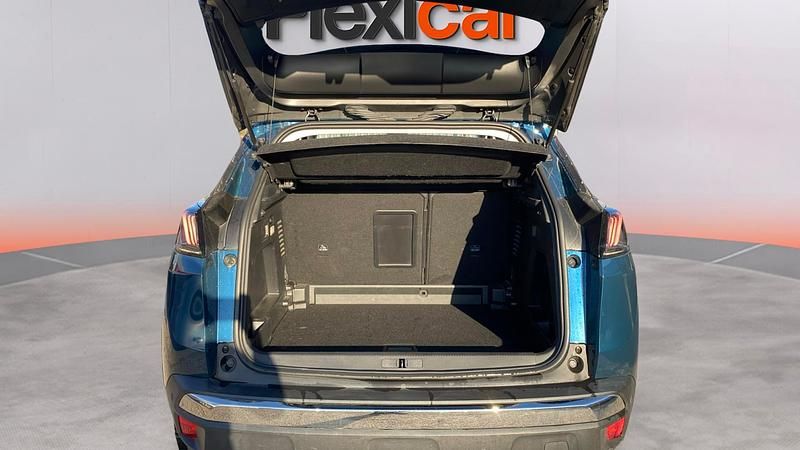 Usado Peugeot 3008 Allure 131 CV (96 kW) 2021 Azul SUV