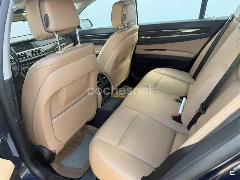 Usado BMW 730 258 CV (189 kW) 2015 Azul Berlina