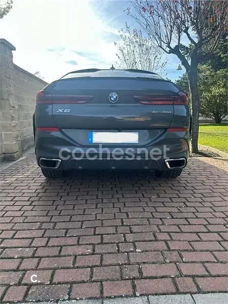 Usado BMW X6 313 CV (230 kW) 2020 Gris / plata SUV