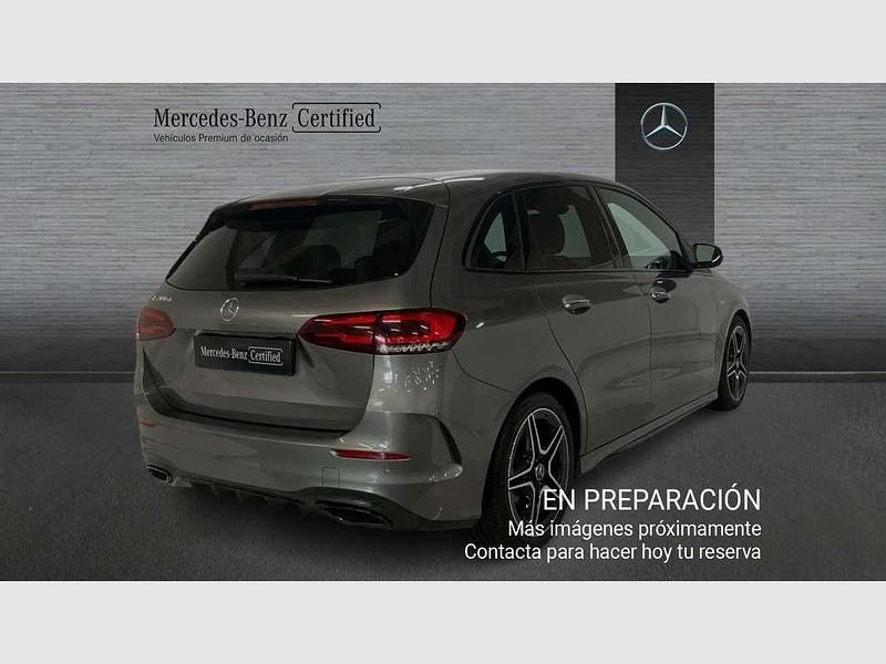 Usado Mercedes B200 150 CV (110 kW) 2022 Monovolumen