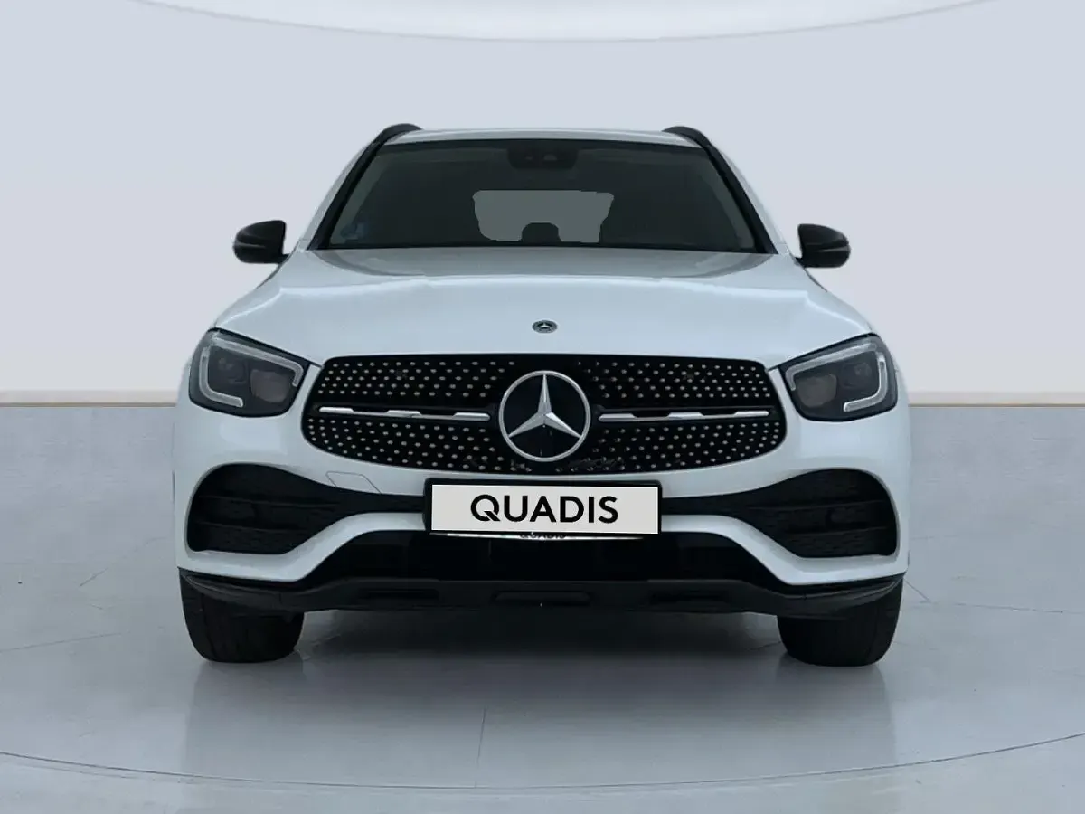 Usado Mercedes GLC300e 320 CV (235 kW) 2022 Blanco SUV