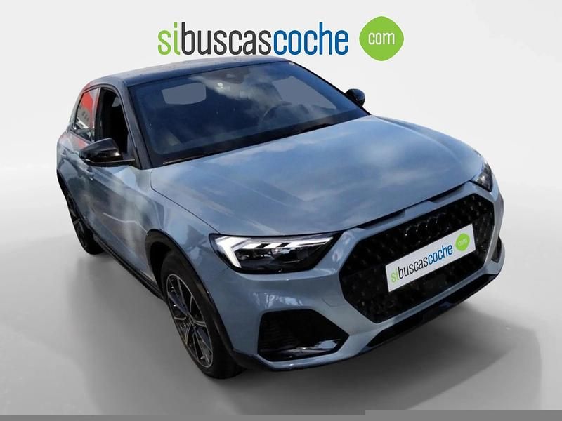 Usado Audi A1 110 CV (80 kW) 2021 Gris/plata Utilitario