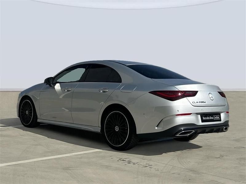 Nuevo Mercedes CLA200 150 CV (110 kW) 2025 Plata iridio Berlina