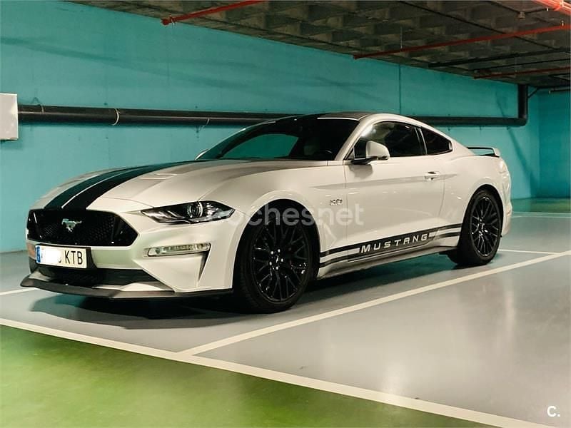 Gris / plata Usado 2019 Ford Mustang GT Coupe | 44.000 € (Precio justo) - Imagen 1/4