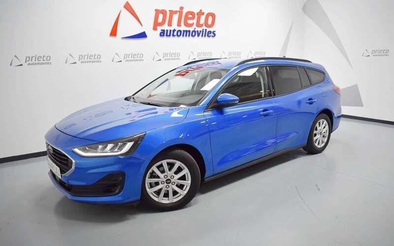 Usado Ford Focus Trend+ 120 CV (88 kW) 2022 Azul Familiar