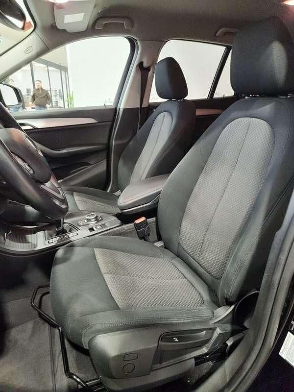 Usado BMW X1 116 CV (85 kW) 2019 Negro SUV