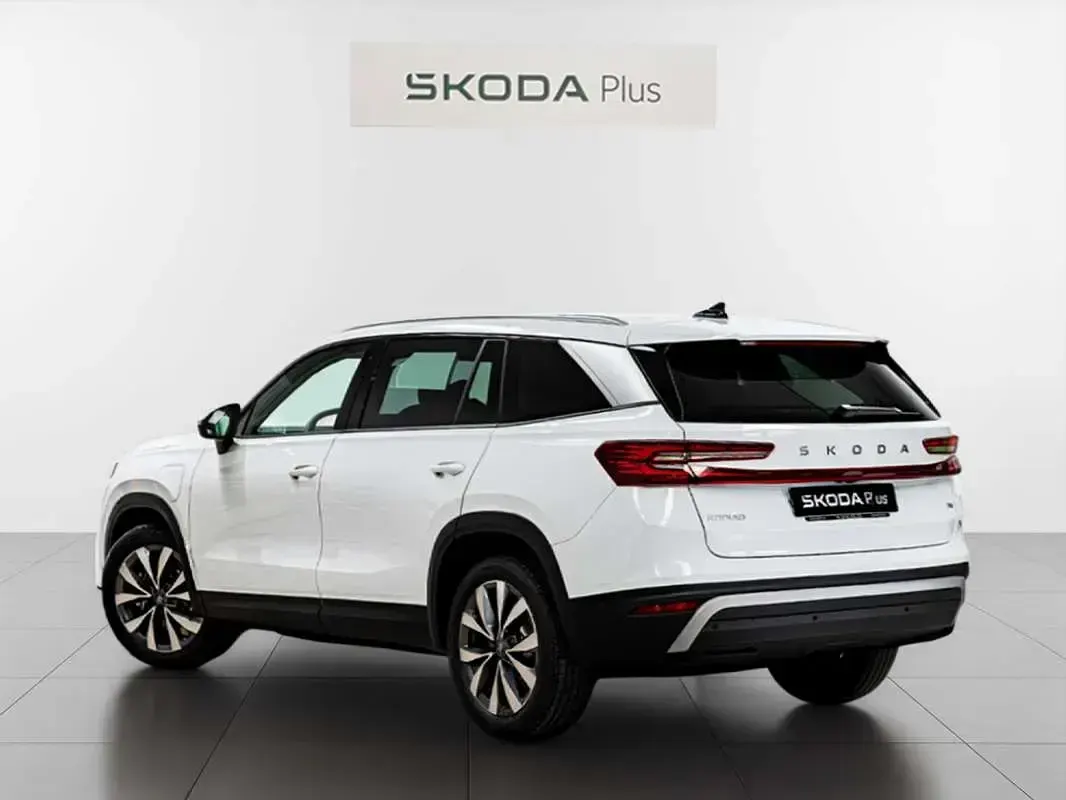 Usado Skoda Kodiaq 204 CV (150 kW) 2025 Blanco SUV