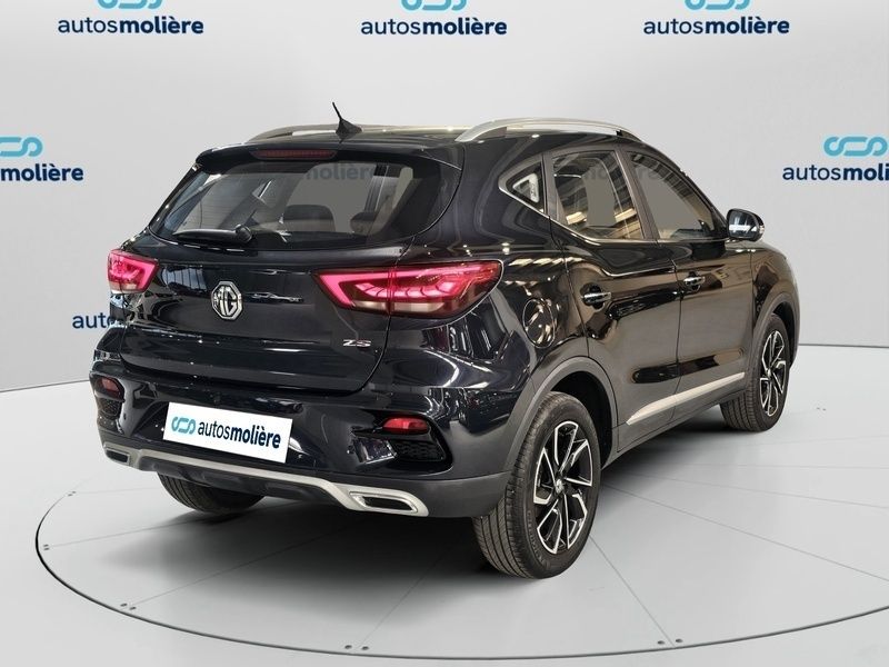 Usado MG ZS Luxury 177 CV (130 kW) 2022 Negro Berlina