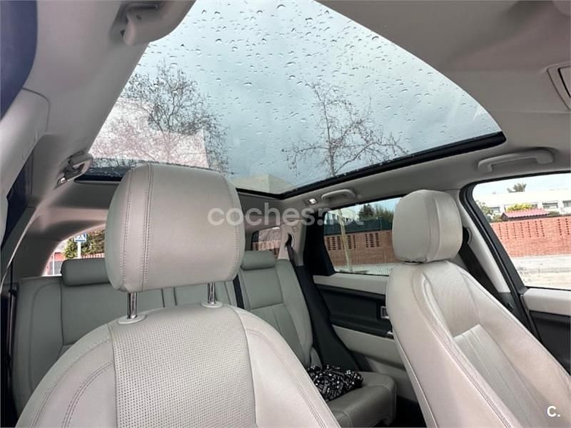 Usado Land Rover Discovery Sport Pure 150 CV (110 kW) 2018 Beige SUV