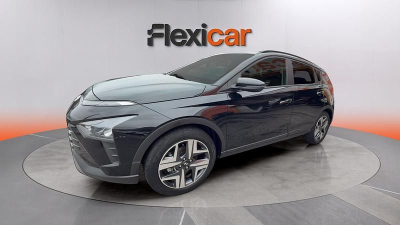 Usado Hyundai Bayon 101 CV (74 kW) 2021 Negro SUV