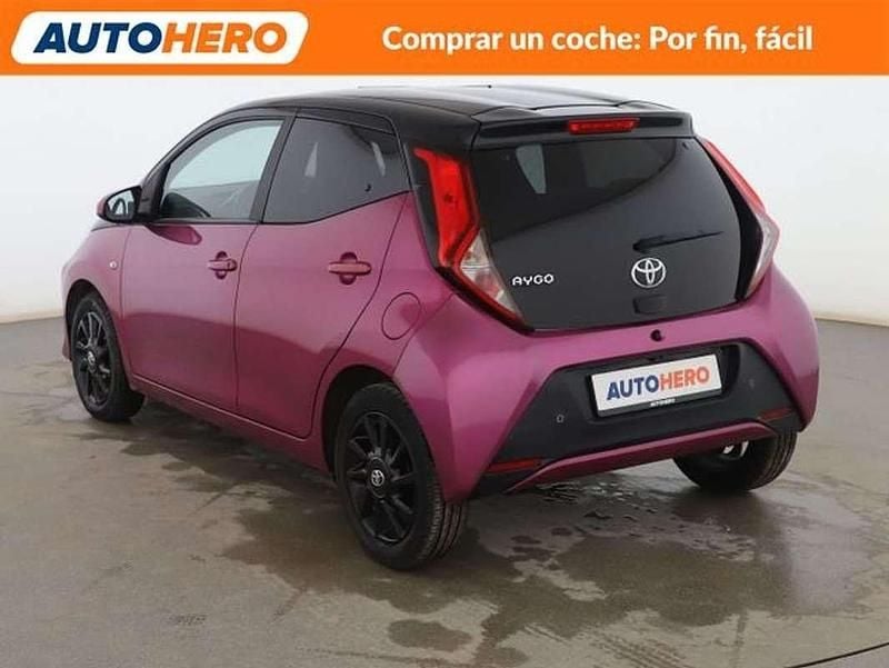 Usado Toyota Aygo X-cite 69 CV (50 kW) 2019 Burdeos Utilitario