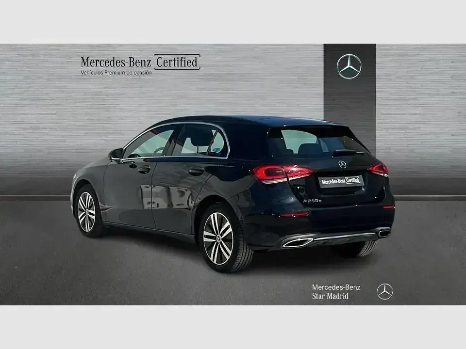 Usado Mercedes A250 Progressive 218 CV (160 kW) 2020 Negro Berlina
