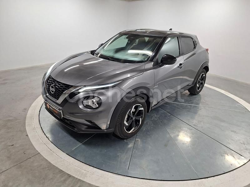 Gris / plata Usado 2024 Nissan Juke N-Connecta SUV | 21.990 € (Un poco caro) - Imagen 1/4