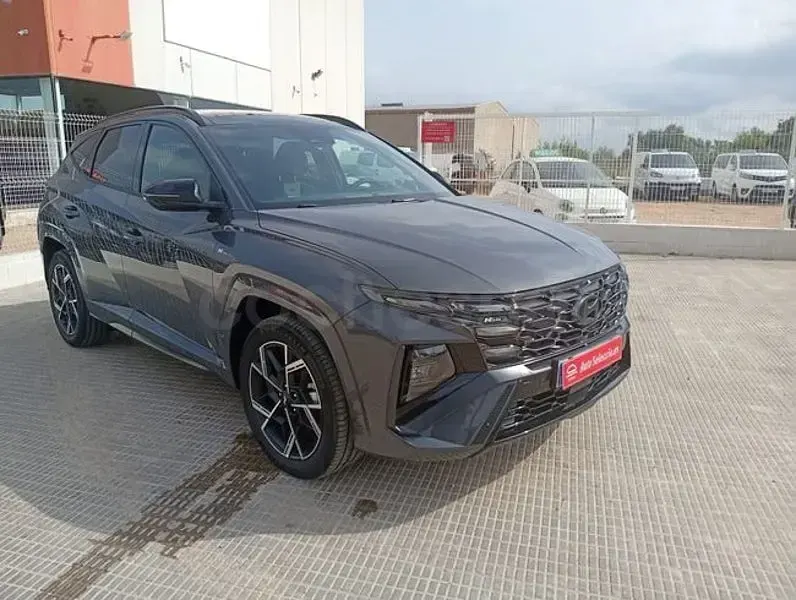 Nuevo Hyundai Tucson N Line 239 CV (175 kW) 2026 Gris / plata SUV