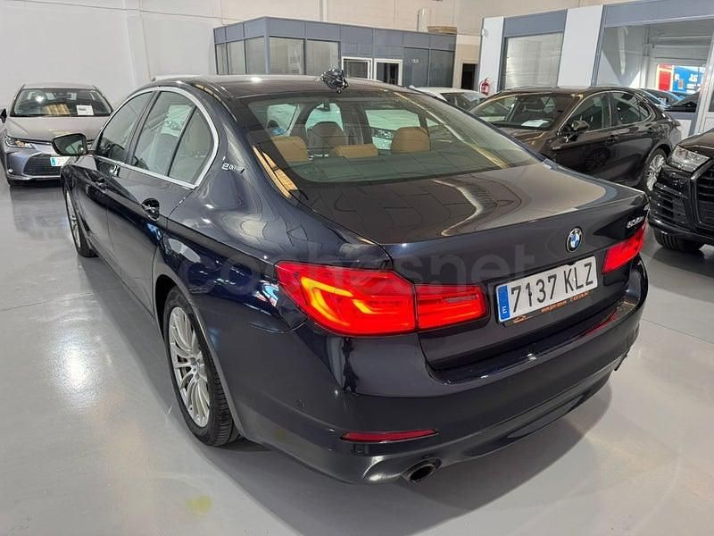 Używany BMW 530e iPerformance 252 KM (185 kW) 2018 Niebieski Sedan/Limuzyna