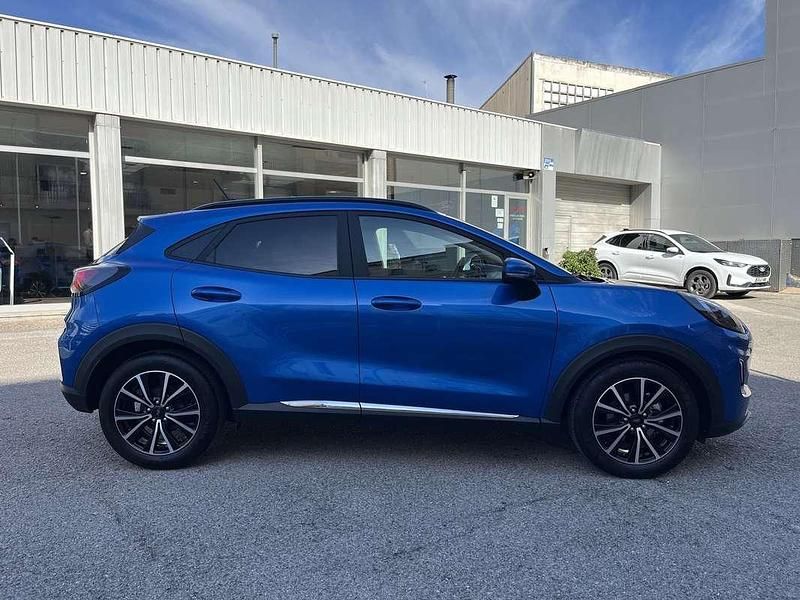Usado Ford Puma Titanium 125 CV (91 kW) 2024 Azul SUV
