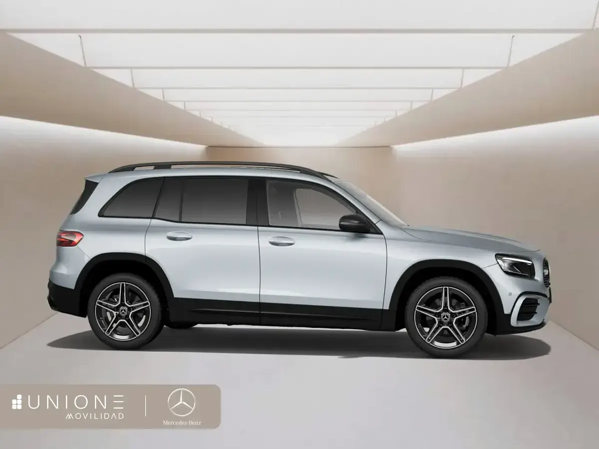 Nuevo Mercedes GLB200 150 CV (110 kW) 2025 Gris SUV