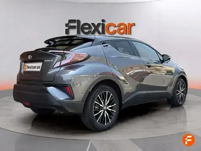 Usado Toyota C-HR Advance 122 CV (89 kW) 2018 Gris SUV
