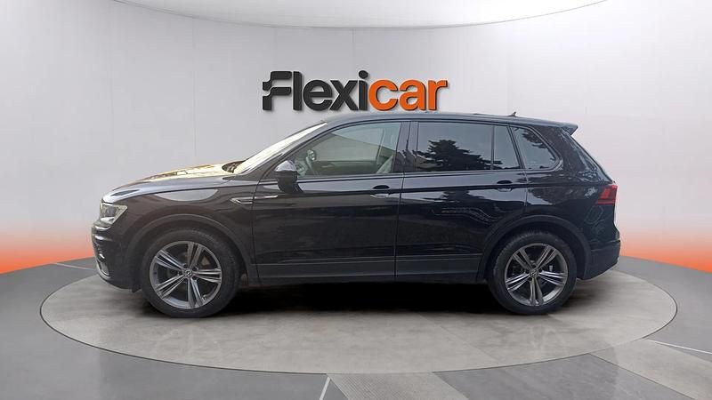 Usado VW Tiguan Edition 125 CV (91 kW) 2018 Negro SUV