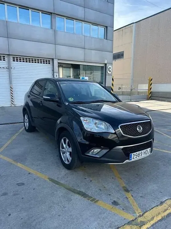 Usado SsangYong Korando Limited 175 CV (128 kW) 2011 Negro SUV