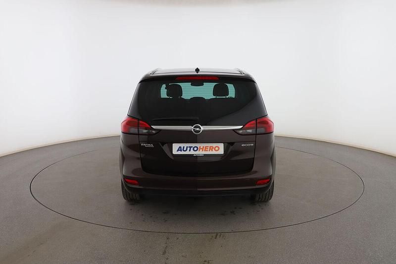 Usado Opel Zafira Tourer Selective 140 CV (102 kW) 2015 Marrón Monovolumen